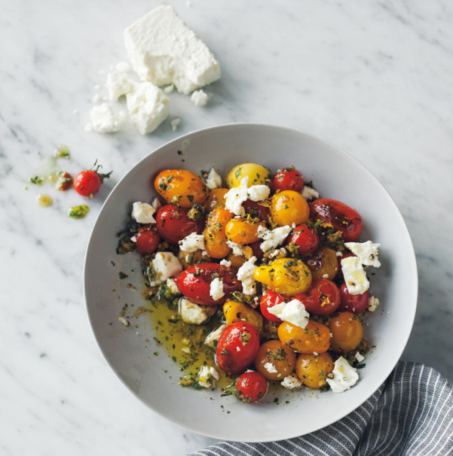 BLOG-Seared-tomatoes-with-arugula-pesto-feta-652x6