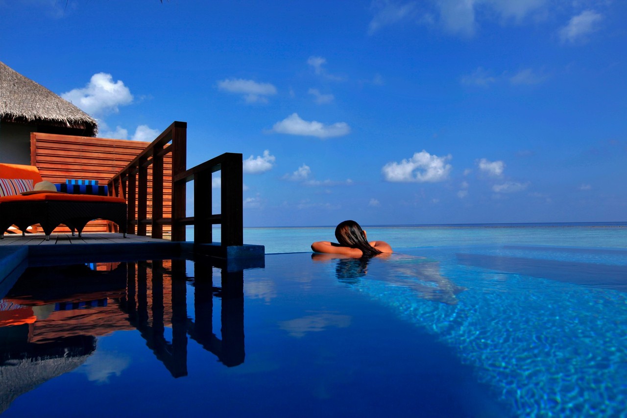 Velassaru-Resort-in-the-Maldives.jpg