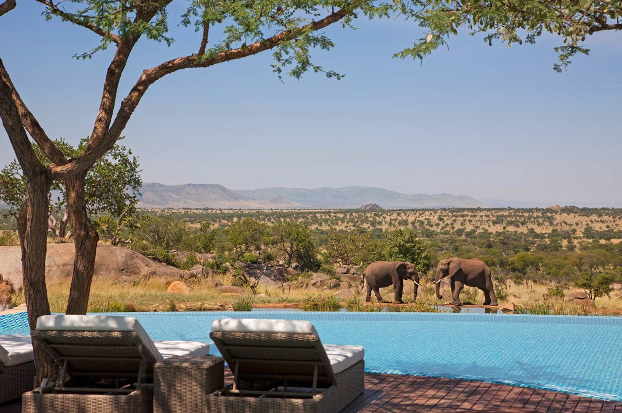 four-seasons-safari-lodge-serengeti.jpg