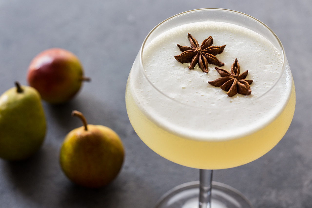 Spiced-Pear-Gin-Fizz-4-of-8.jpg