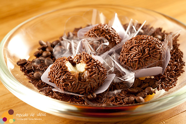 Brigadeiro-de-cafe-com-cream-cheese.jpg