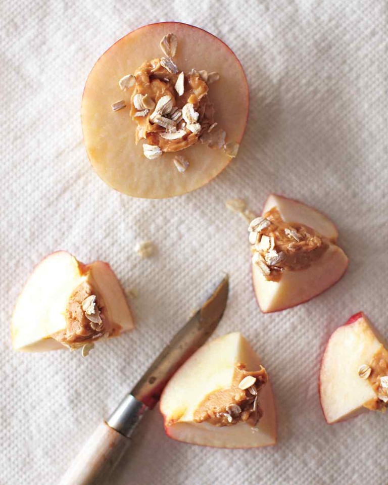 peanut-butter-apple-mbd108318_vert.jpg