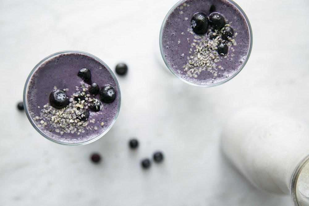 blueberry-hemp-swirl-smoothie-2.jpg
