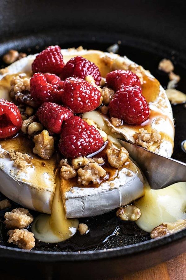 Raspberry-and-Walnut-Baked-Brie-3-600x900.jpg