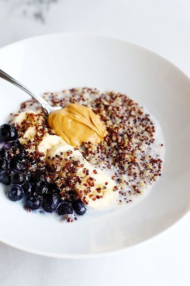 5-ingredient-quinoa-superfood-breakfast-bowl-3.jpg