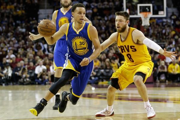 stephencurrydriving_600x400.jpg