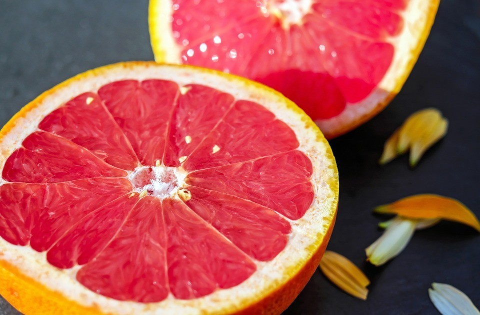 grapefruit-1647688_960_720.jpg