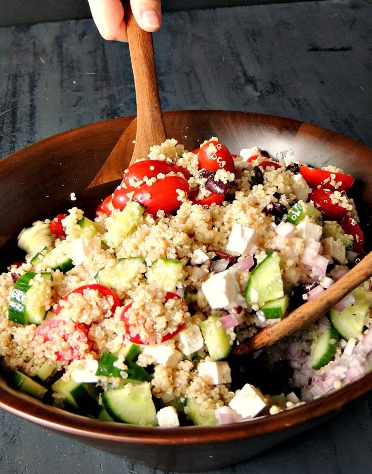 Mediterranean Quinoa Salad 2.jpg