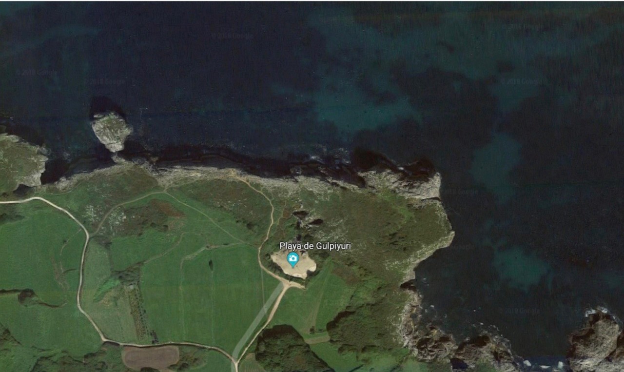 Praia de Gulpiyuri  - cópia.jpg