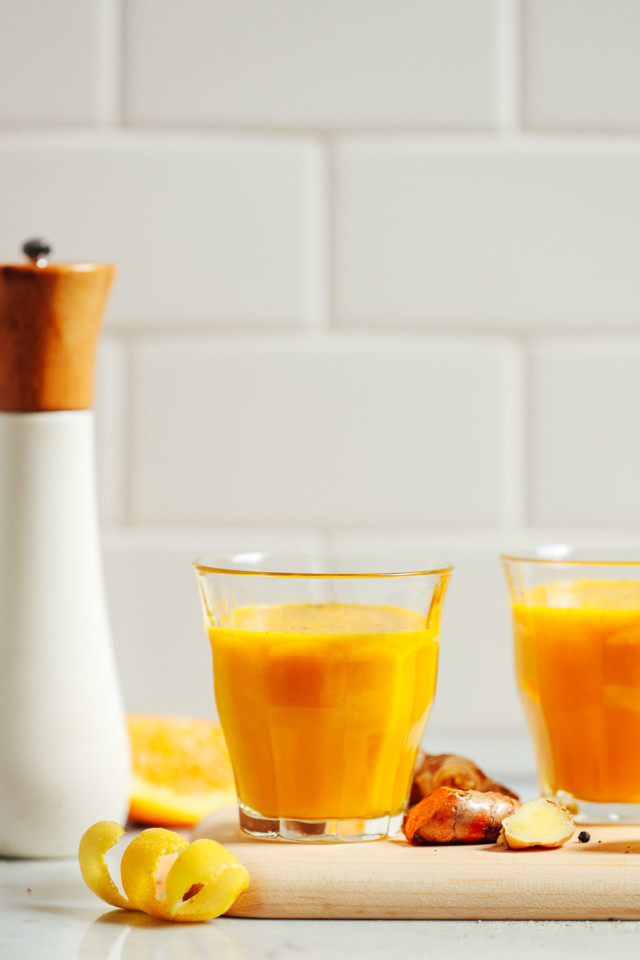 5-Ingredient-Turmeric-Wellness-Shots-Spicy-citrusy