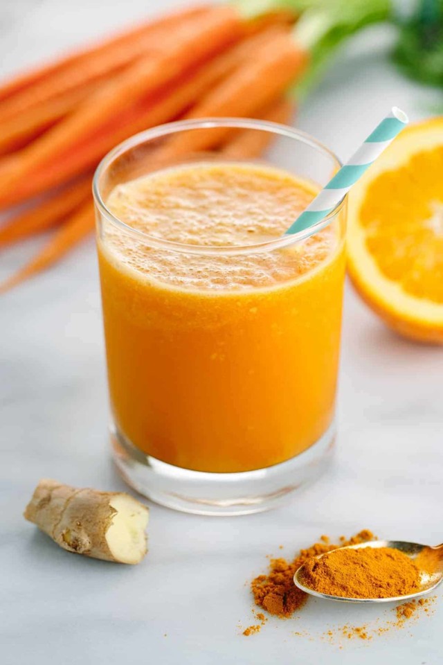carrot-juice-smoothie-with-turmeric-and-ginger.jpg