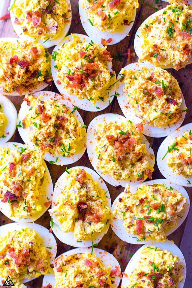 deviled-eggs-with-bacon1.jpg