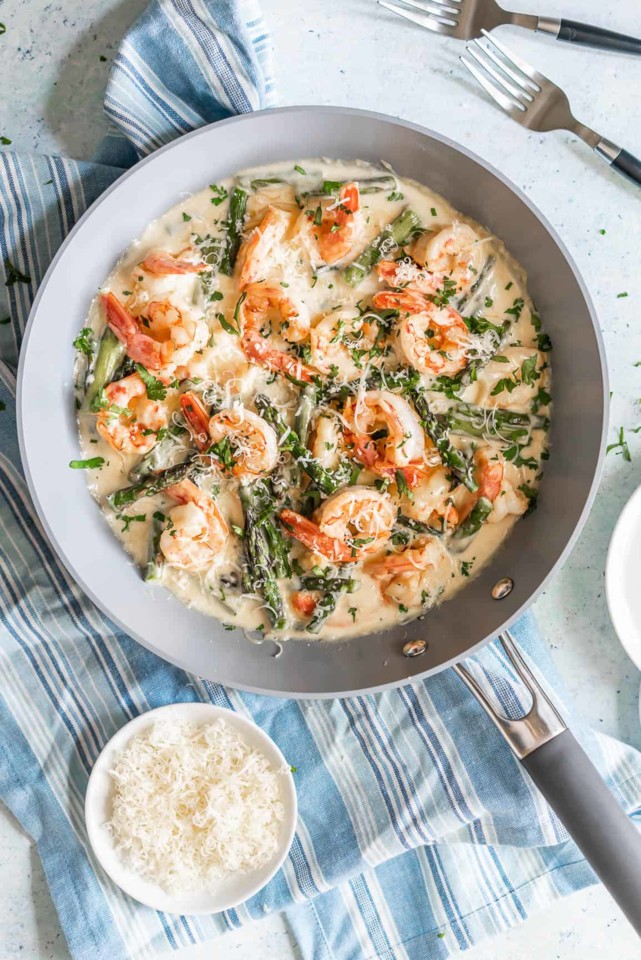 Keto-Creamy-Asparagus-and-Shrimp-Alfredo.jpg