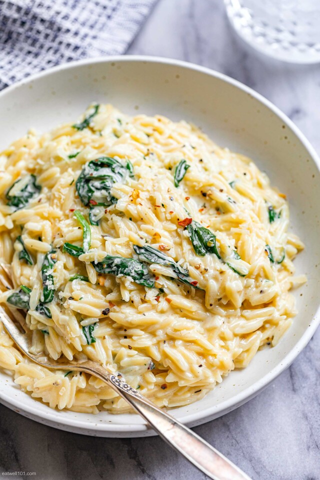 Creamy-Garlic-Parmesan-Orzo-with-Spinach-3.jpg