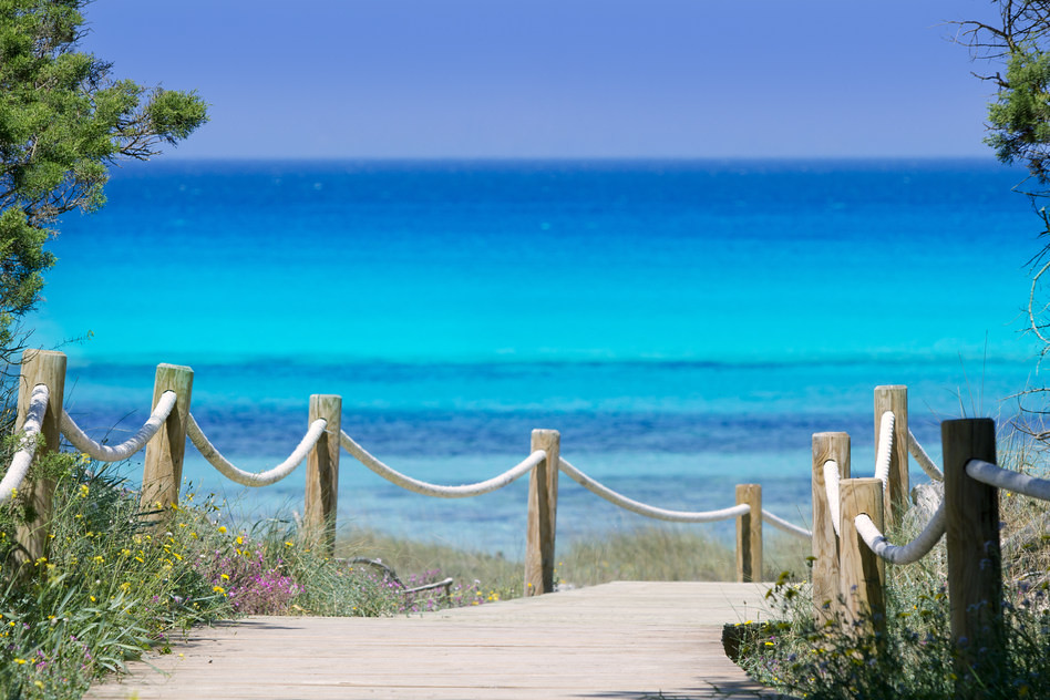 Illetas illetes beachn turquoise Formentera island