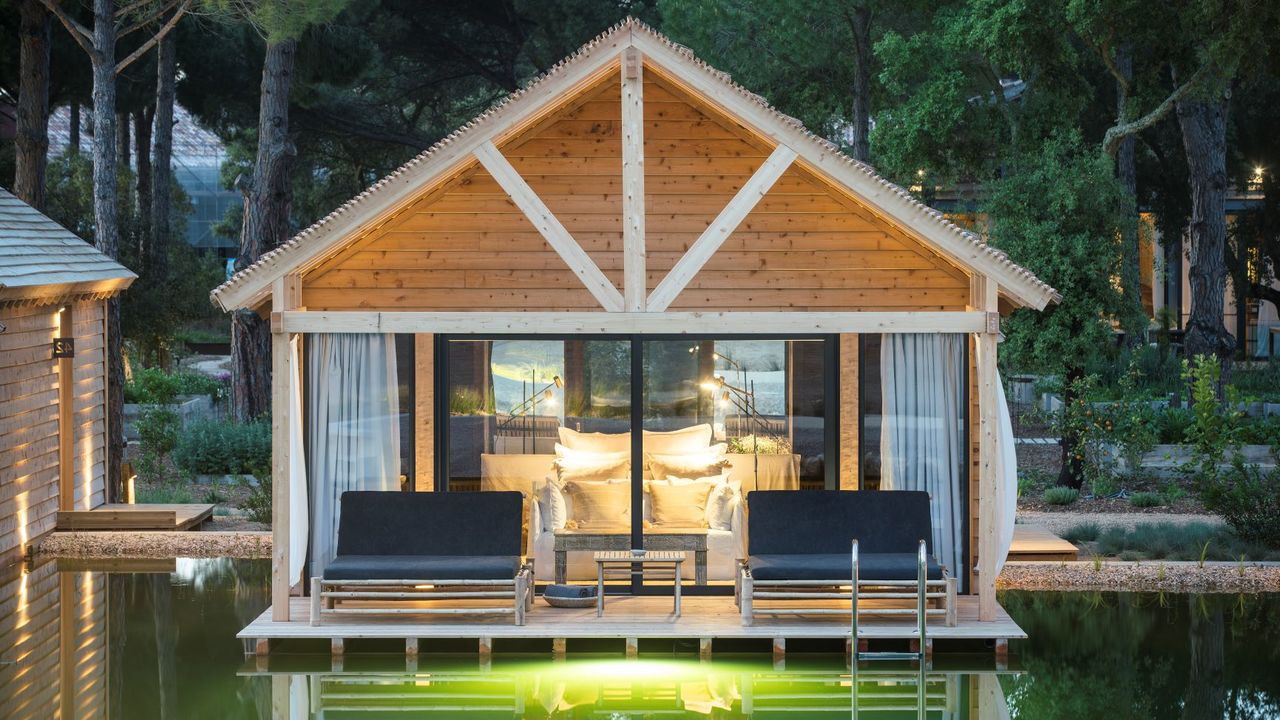 sublime-comporta-country-retreat-amp-spa-gallerysublime_comporta_bio_pool_suites_100519_0974_vf.jpg