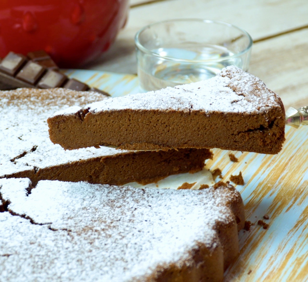 Bolo de Chocolate, simples, de liquidificador, com água