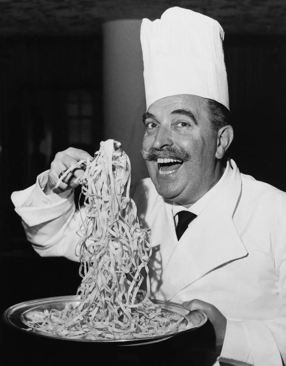 quem foi o alfredo que inventou o fettuccine mais famoso?