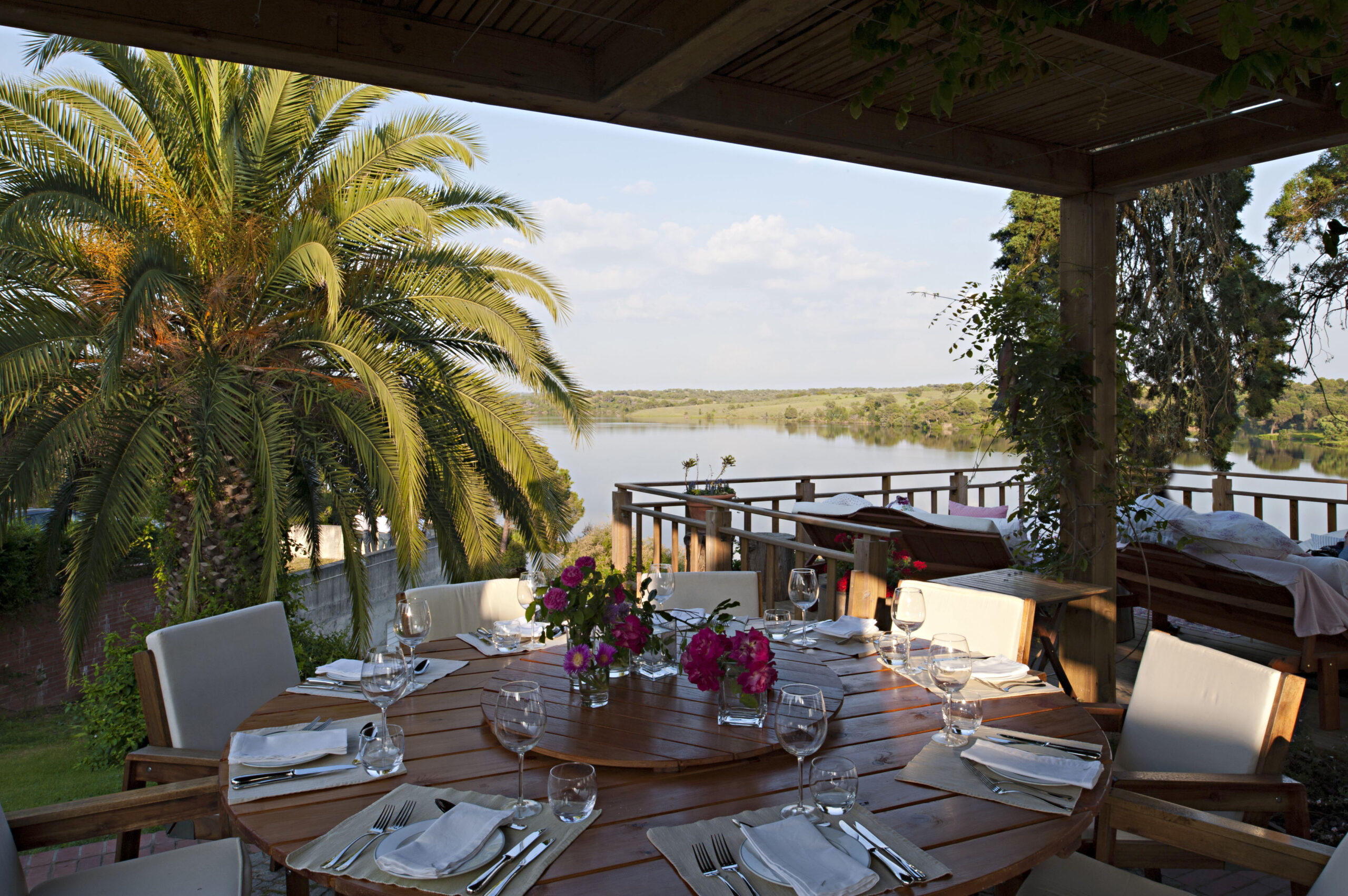 restaurante no terraço do vale do gaio