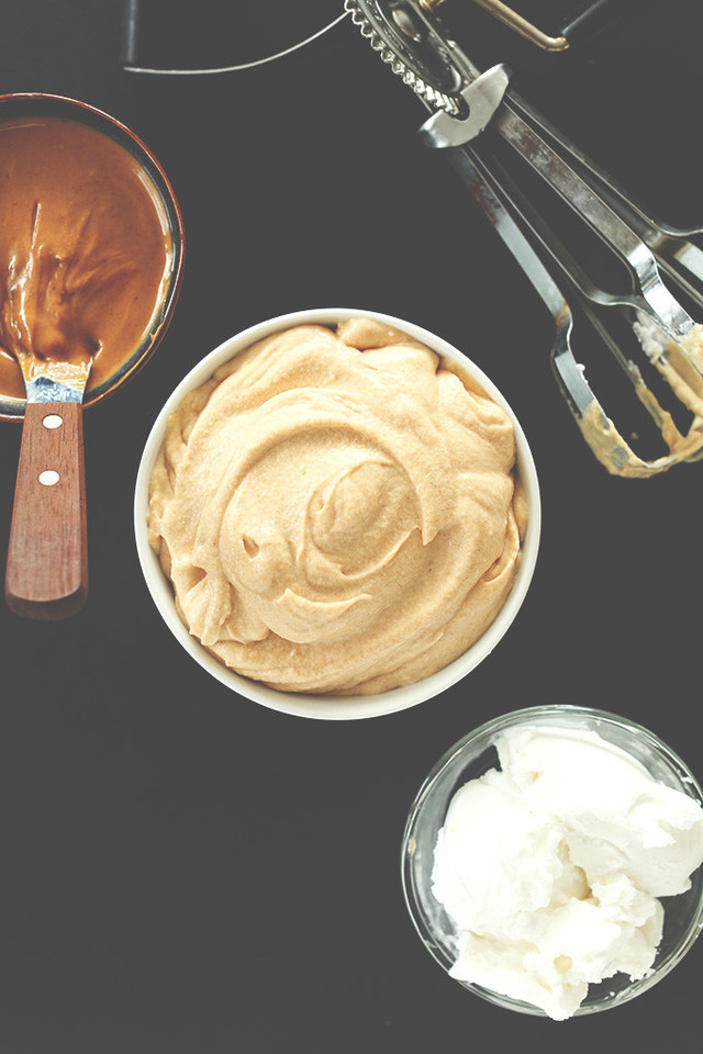 mousse de manteiga de amendoim