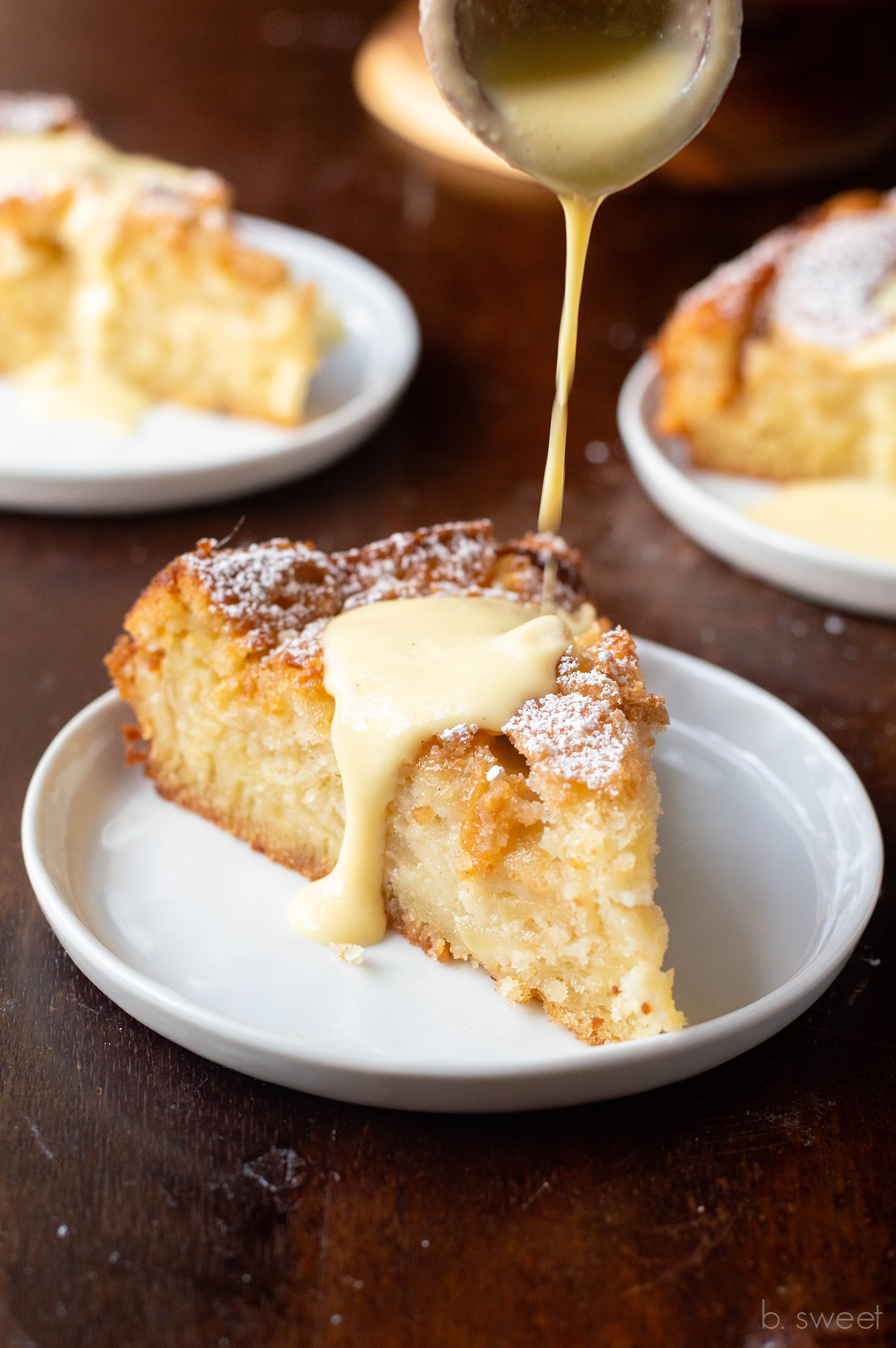 bolo de maçã com creme de gengibre