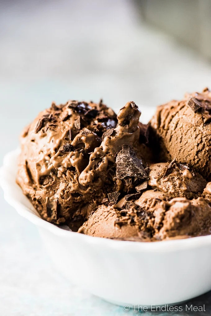 gelado de banana e chocolate